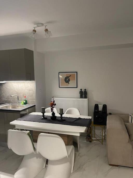 Niarchos Apartment III Athens Ngoại thất bức ảnh